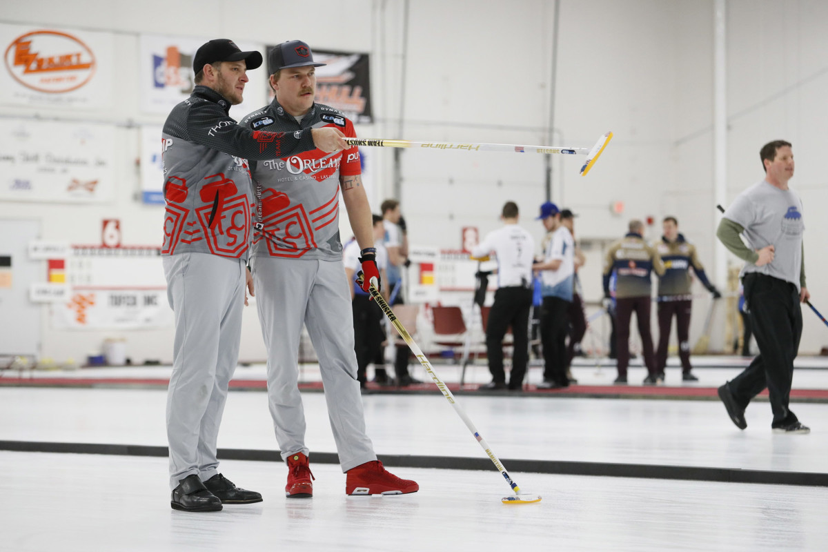 curlers-practice-si-inline.jpg